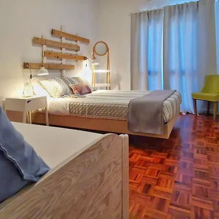 Roaz De Bandeira בית הארחה