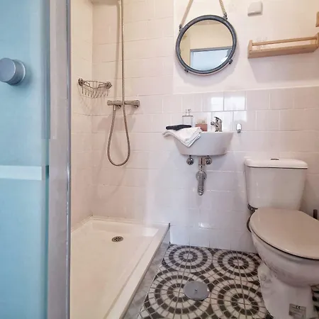 Roaz De Bandeira בית הארחה 3*